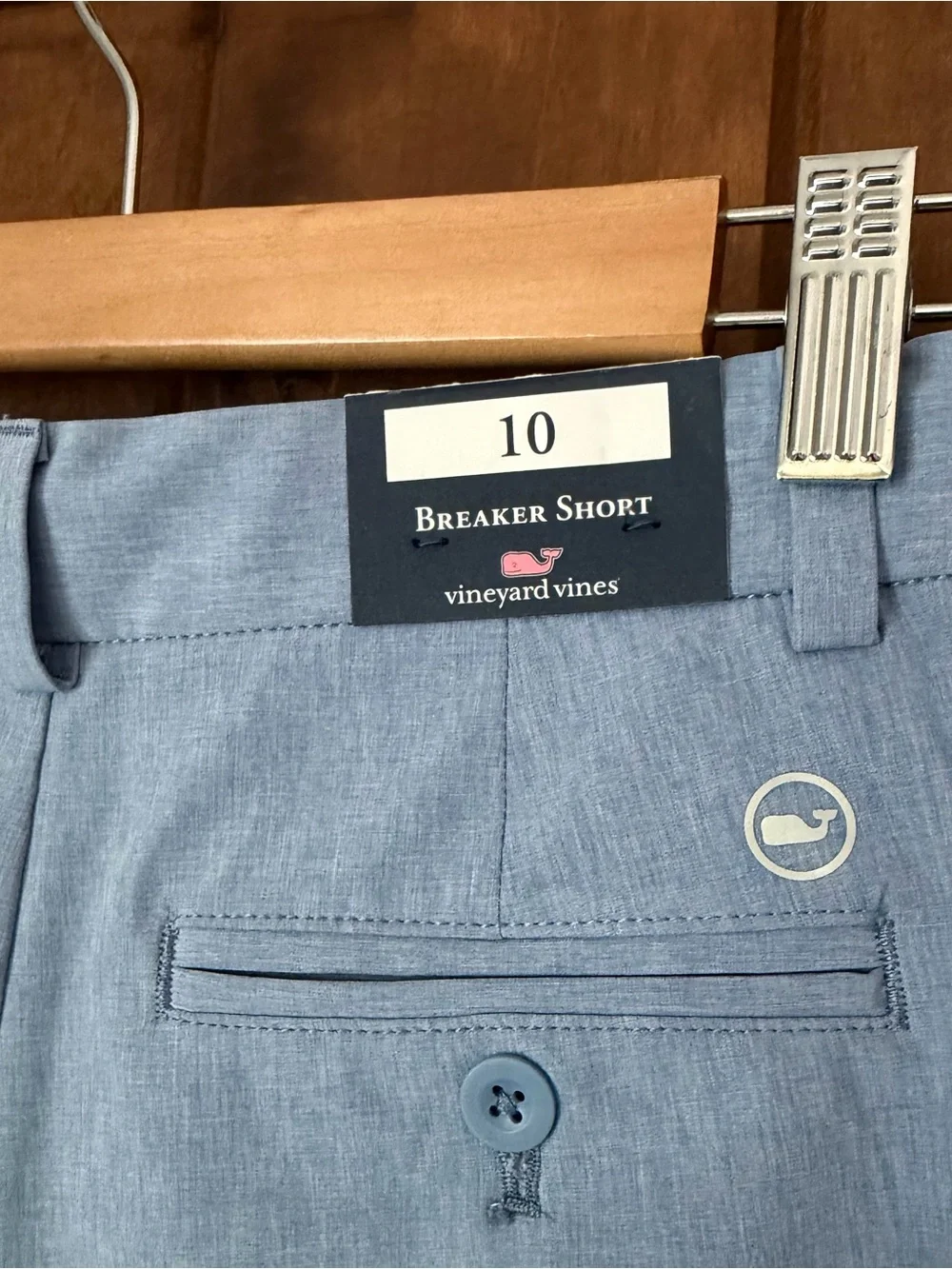 Vineyard Vines Light Blue Boy’s (size 10) Flat-Front Shorts